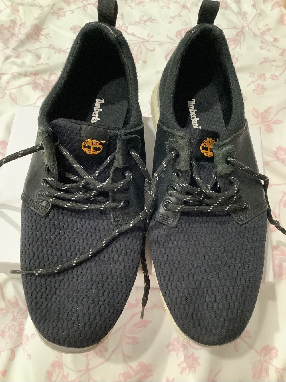 Timberland Men's Black and White Knit Lace-Up Sneakers